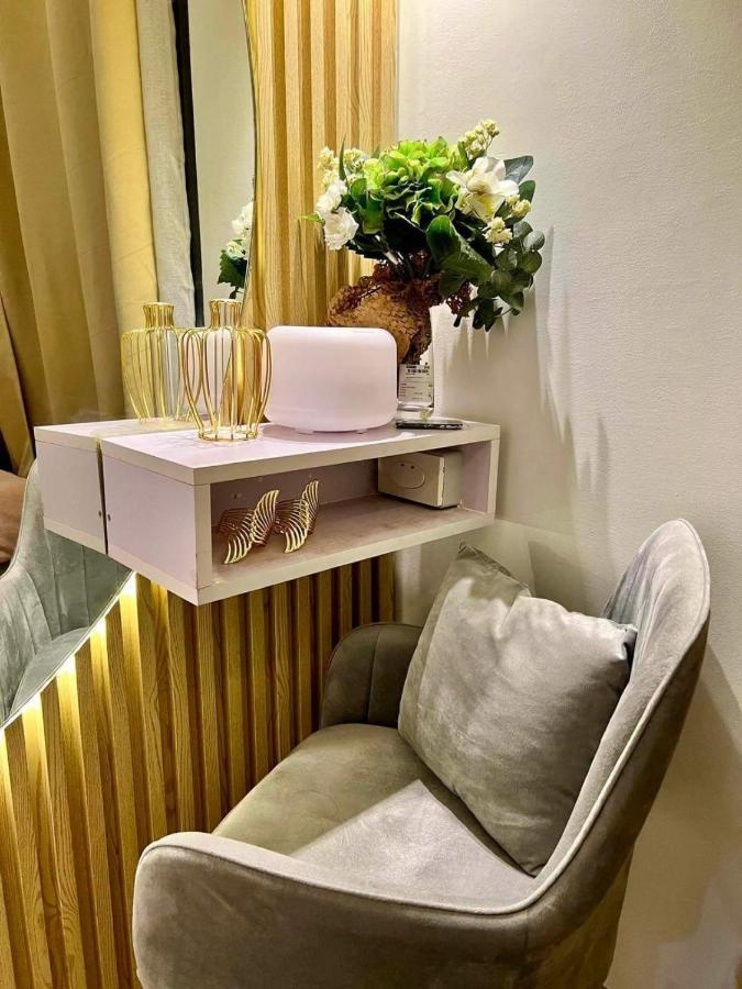 Deluxe Suites Razelles 2 At Shore 2 Residences Tower 1 Pasay Esterno foto
