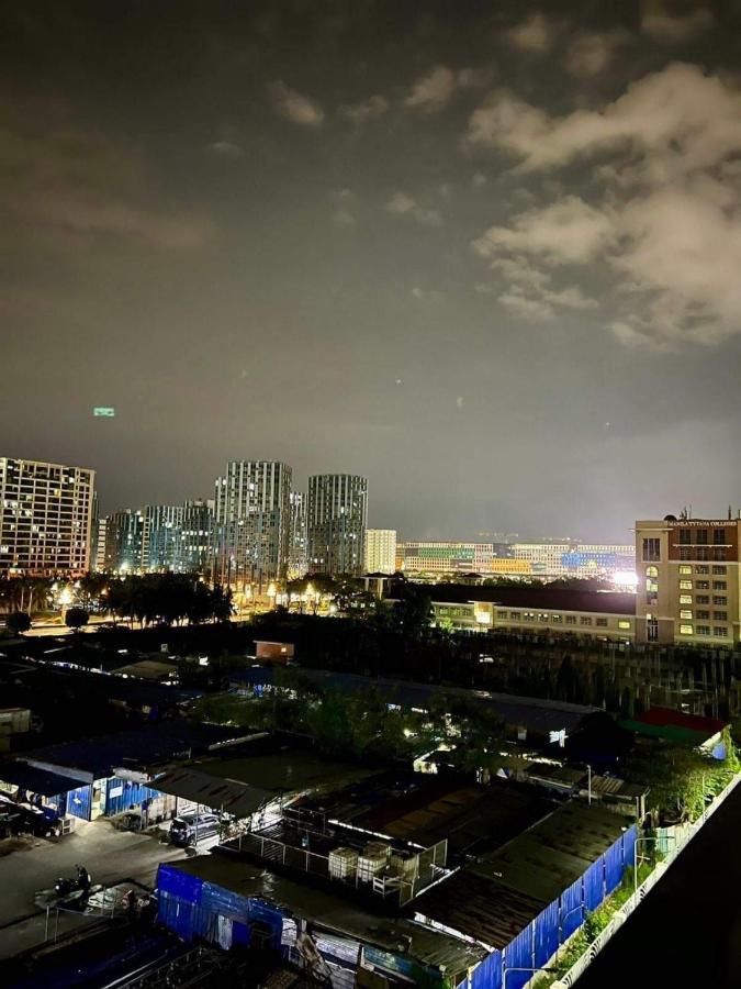 Deluxe Suites Razelles 2 At Shore 2 Residences Tower 1 Pasay Esterno foto
