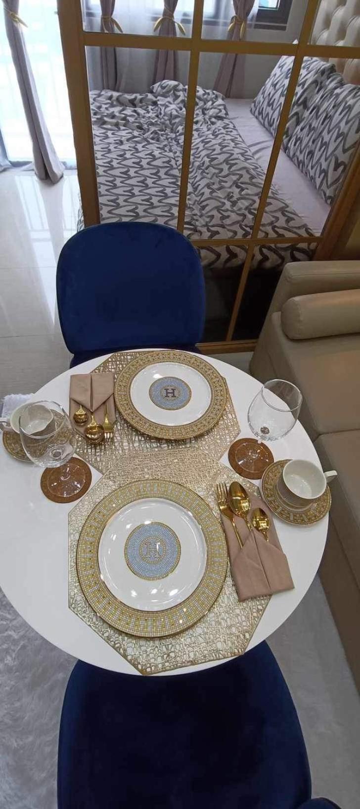 Deluxe Suites Razelles 2 At Shore 2 Residences Tower 1 Pasay Esterno foto