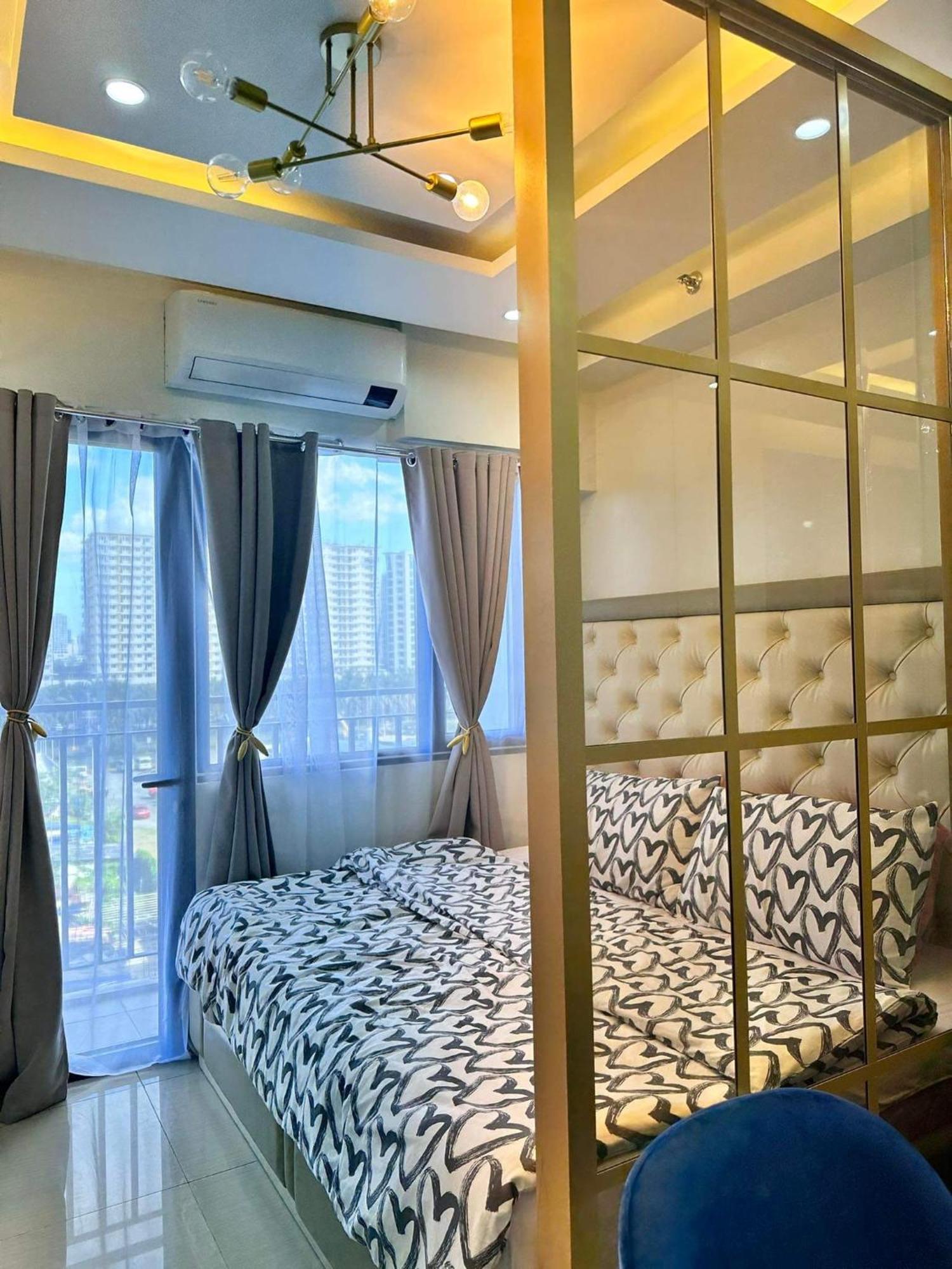 Deluxe Suites Razelles 2 At Shore 2 Residences Tower 1 Pasay Esterno foto