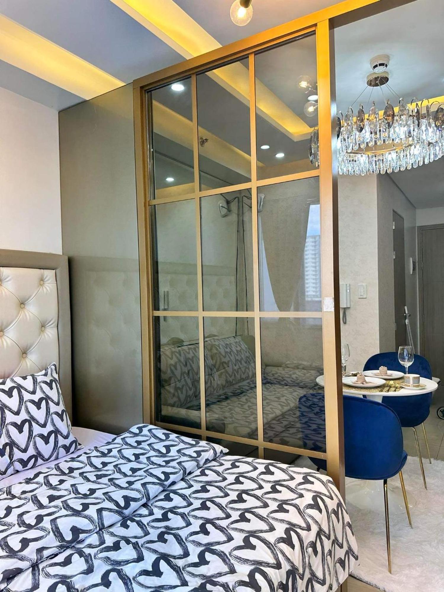 Deluxe Suites Razelles 2 At Shore 2 Residences Tower 1 Pasay Esterno foto